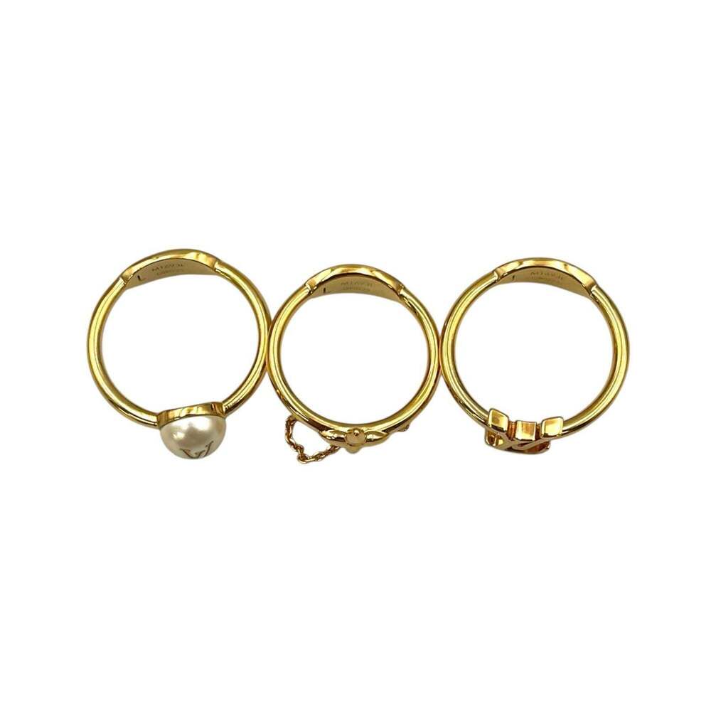 LOUIS VUITTON Gold Pearl Ring - Picture 3 of 10